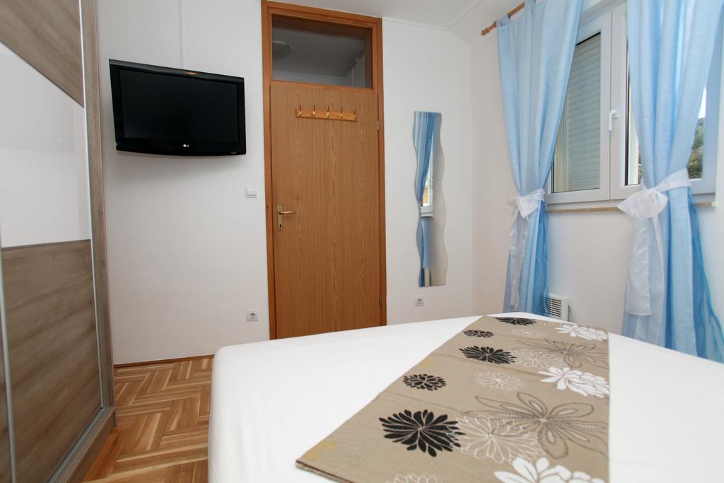 Apartment Marina Трогир Екстериор снимка